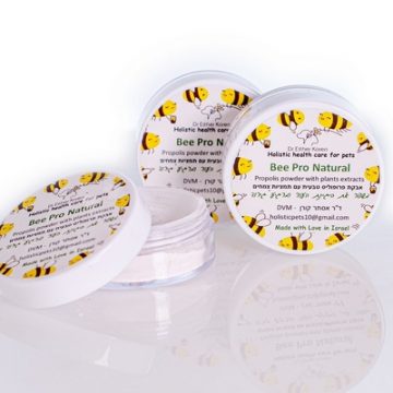 אבקת פרופוליס טבעית לבעלי חיים משלבת צמחי מרפא “בי פרו נטורל” – Bee pro natural